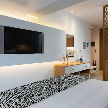 Apartment F & B Collection - Seaview Minilux