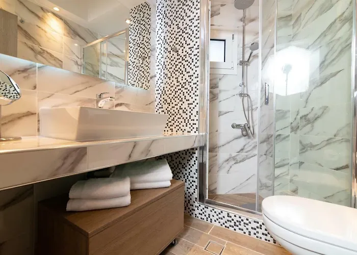 F & B Collection - Seaview Minilux Апартаменты *